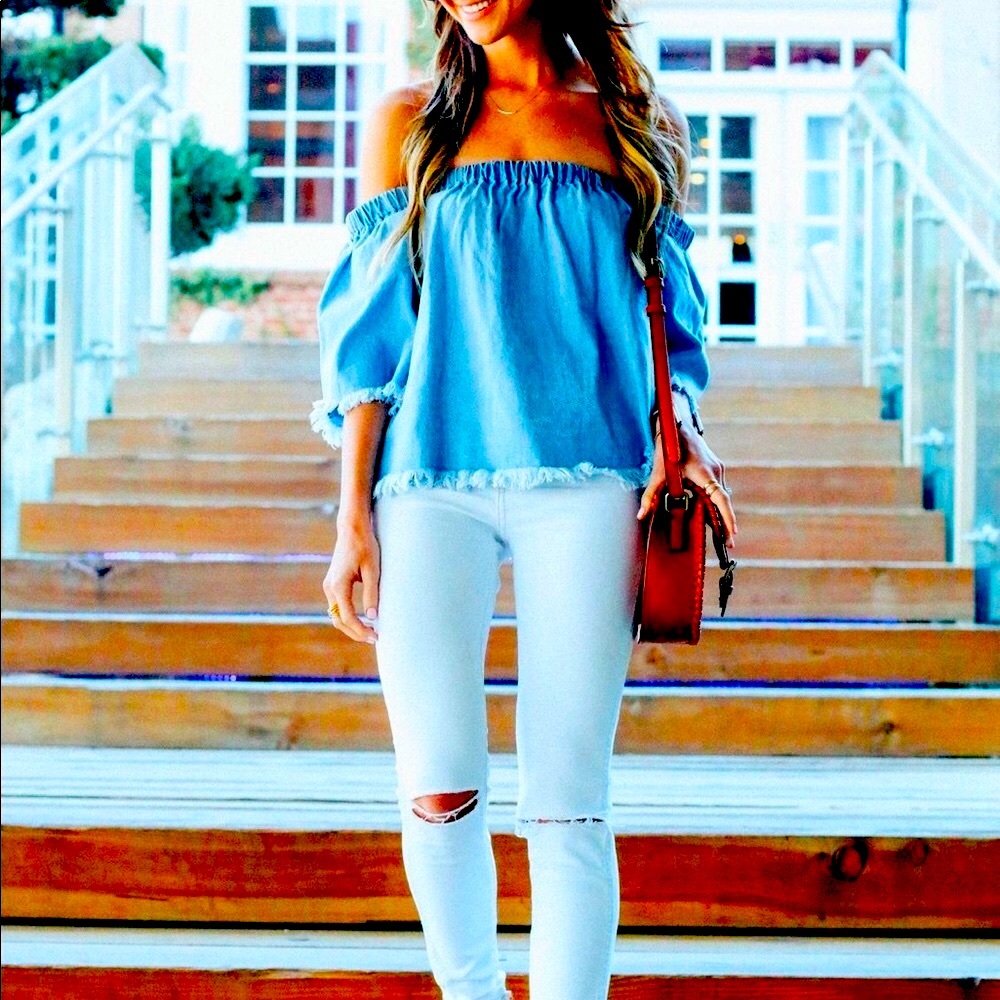 MOSSIMO DENIM SHIRT!👚